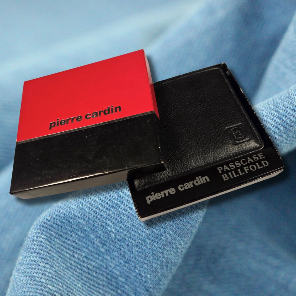 Pierre Cardin Boutique Black Leather Passcase Bi-fold Wallet Made in India - Image 1 of 4