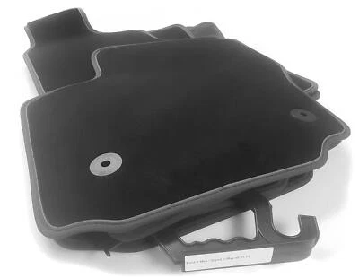 NUOVI tappetini Ford Focus C-Max II e Grand C-Max velluto tappetini qualità originale - Immagine 1 di 2