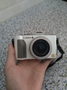 Panasonic LUMIX DMC-LX5 10.1MP 3.8X Optical Zoom Digital Camera - Picture 1 of 15