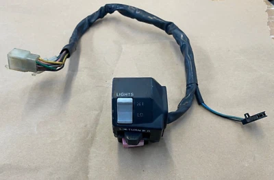 Interruptor de barra izquierda Yamaha FZR 1000 1990 Foto 1 de 2