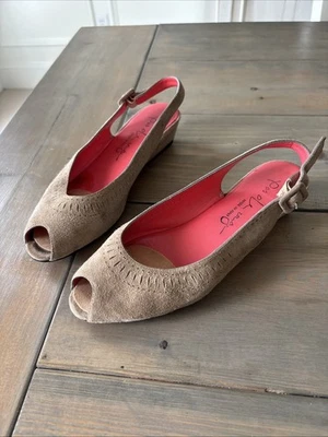 Pas De Rouge Silvia Gamuza Peep Toe Cuña Eslinga Bronceada Italia Talla 39 1/2 8.5 Foto 1 de 4