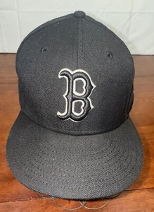 Boston Red Sox Hat Cap Fitted MLB Size 7 5/8 Authentic New Era 59FIFTY Black - Picture 1 of 7