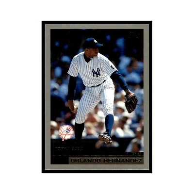 Orlando Hernandez 2000 Topps #285 New York Yankees Baseball Card NM - Image 1 of 3
