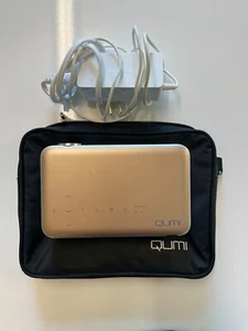 Qumi QUMI Q6 Q6-GD Gold Projector w/ Case, AC cable - Picture 1 of 5