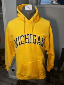 HEAVYWEIGHT Michigan Wolverines Hoodie Men's Yellow Steve and Barry's Medium VTG - Picture 1 of 2