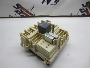 03 04 05 06 07 Hummer H2 Dash Relay Junction Box Power Distribution 15266958 OEM - Picture 1 of 6