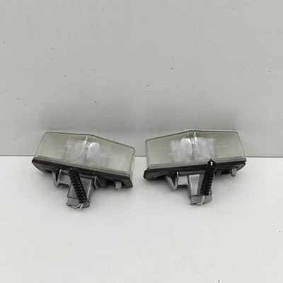 LEXUS NX MK1 AZ10 License Plate Lights 81204-76010 2.5 Hybrid 112kW 2020 - Image 1 of 4