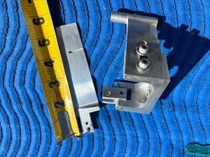 Insane RC Boat hardware Uni-mount Stand Off Aluminum Uni-Mount 4 Cat RC Boat - Picture 1 of 3