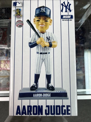 Aaron Judge 2018 New York Yankees Universe FOCO 52 HR Limited Edition Bobblehead Cover