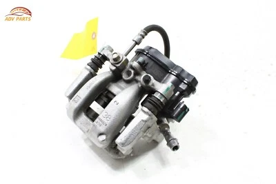 PINZA DE FRENO TRASERA DERECHA DEL LADO DEL PASAJERO CHEVROLET TRAX 2024 OEM Foto 1 de 4