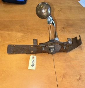 70 71 72 Olds 442 Cutlass Factory Automatic Shifter For Console  - Picture 1 of 3