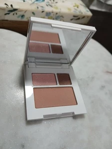 Ombretto Clinique Fragola Fudge Duo & Moka Rosa Blush GWP Taglia Campione - Foto 1 di 2