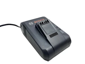 Ładowarka akumulatorów Bosch AL 1880 CV 14,4-18V TOWAR B - Zdjęcie 1 z 4