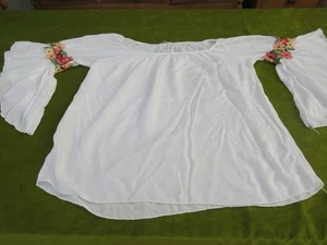 MADE IN ITALY WHITE MEDIEVAL PRINCESS FLAREY SLEEVES ROSE LACE JERSEY TOP UK 16 - Picture 1 of 12