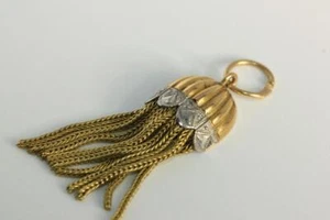 ANTIQUE 18K GOLD PLATINUM ART DECO TASSEL 3D DANGLING CHARM PENDANT - Picture 1 of 8