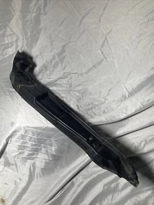 ⭐️2009-2016 Audi Q5 Fender Wheather Seal Passenger Side 8R0821112C OEM - Изображение 1 из 3