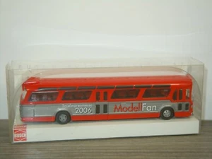 Amerikanischer Bus Spielwarenmesse 2006 - Busch 1:87 in Box *43672 - Imagen 1 de 1