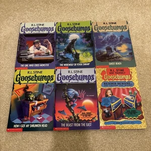 Goosebumps R.L. Stine Lot 6 Paperback Books 8 14 22 39 43 Ghost Beast 7 Spell - Picture 1 of 24
