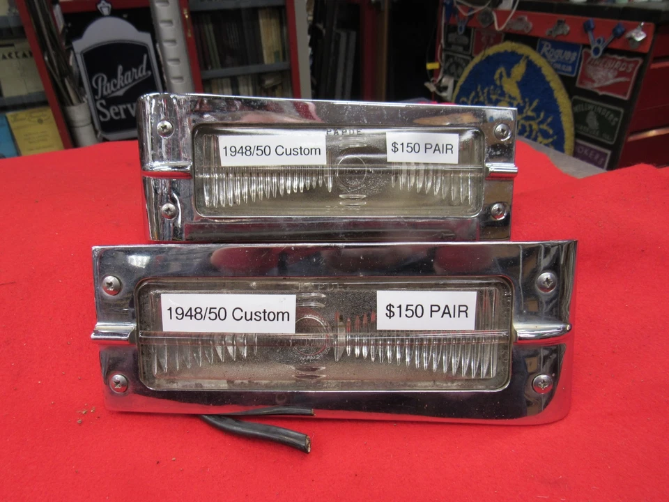 Packard Custom 1948-50 ocho luces de estacionamiento Foto 1 de 2
