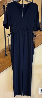 Mono Zara Elástico Y Corbata Cintura Botón Manga Detalle Azul Marino Talla. Pequeño Foto 1 de 4