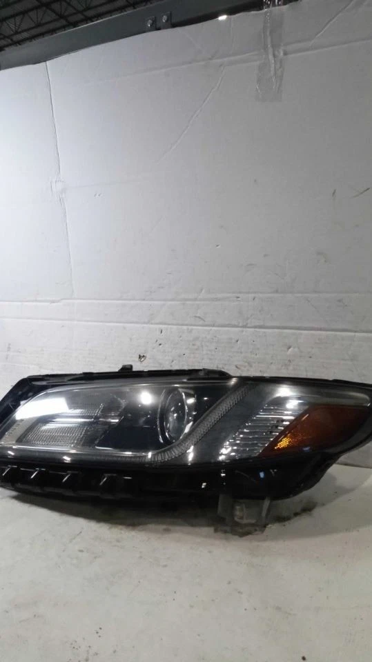 Faros de conductor faros HID Premiere para Lincoln Continental 520453 17-20 Foto 1 de 4