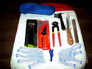 7 Piece Farm Animal Nail Cutter Grooming Set NEW w/Bag Equine Plus - Picture 1 of 3