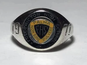 1971 Fredericton High School Sterling Silver Enamel Ring - Picture 1 of 6