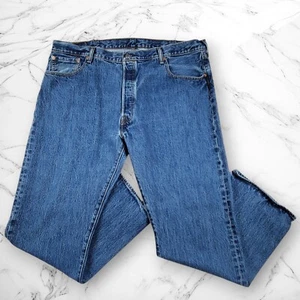 Levis 501 Blues Men's Jeans Size 42/30 Denim 100% Cotton Button Fly - Picture 1 of 13