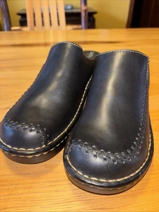 Eastland women’s 11 M number 39050704 black leather slip on clog - Picture 1 of 7