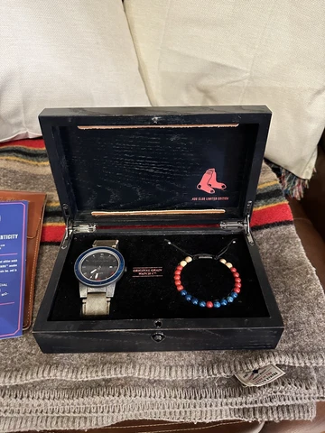 Original Grain Red Sox “Reclaimed Series” Watch 1946 Fenway Park Seats 154/300 Cover