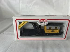 Model Power 8193 D& RG 40’ Work Caboose With Crane - Picture 1 of 12