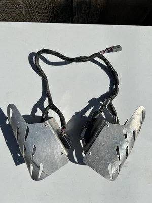 Can-Am DS650 Baja Luces Faros Cableado Arnés Jaulas Niebla Bombardier 00-07 OEM Foto 1 de 4