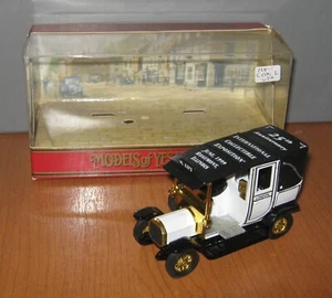 Matchbox Yesteryear Y28 Unic Taxi Collectible Exposition June 99 Rosemont Code 2 - Picture 1 of 5