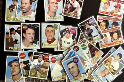 1969 Topps Baseball Card Lot - 86 Different - Ron Fairly | 1969 Rookie Stars - Image 1 of 4
