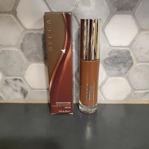 Base de cobertura completa Becca Ultimate Coverage 24 horas 1,0 OZ cacao nueva - Imagen 1 de 5