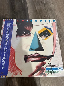 Billy Squier – Signs Of Life - JAPAN 1984 NEAR MINT vinyl LP ECS-81672 - Picture 1 of 2