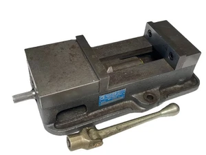 Kurt 6" Präzisions-Maschinenschraubstock Modell D675 Seriennr. 29282 mit Stahlbacken (25SP2) - Bild 1 von 8