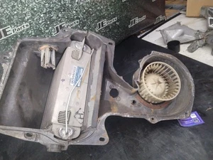 1967-1969 Chevy Camaro OEM Harrison's Ac Evaporator Core And OEM Box (Cracked) - Picture 1 of 5