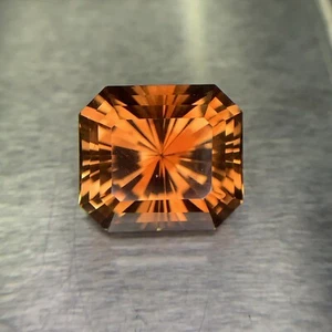 Top VS 29.6 Cts Sparkling Peach Color Emerald Cut Natural Topaz Gemstones Brazil - Picture 1 of 6