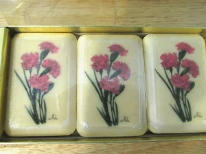 ALDA'S FOREVER SEIFE FRANZÖSISCH GEFRÄST DUFT BLUMENDESIGN DREI STANGEN OVP - Bild 1 von 6