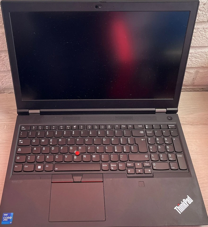 pc portatile lenovo P16ì5 Gen2. Come nuovo. Nero. Workstation - Immagine 1 di 1
