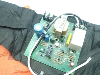 Módulo de transferencia de potencia Gamewell-FCI / CERBERUS PYROTRONICS SIEMENS 30684 Foto 1 de 4