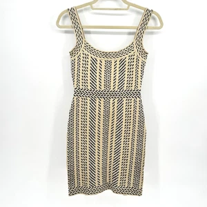BCBG MaxAzria Dress XSmall Cream Black Aleena Dress Body Hugging Stretch - Picture 1 of 8