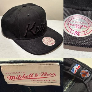 Unworn MITCHELL & NESS Black NEW YORK KNICKS Tonal Snapback Cap New Without Tags - Picture 1 of 16
