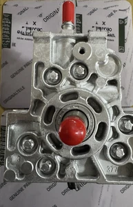 Land Rover/Jaguar HIGH PRESSURE DIESEL FUEL PUMP 4S7Q-9B395-AL 2 YEAR GUARANTEE - Picture 1 of 8