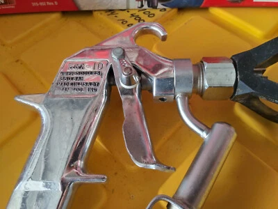 TITAN Airless Spray Gun SGX-10 - Image 1 of 2