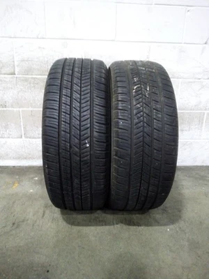 2x P235/50R19 Yokohama YK740 GTX 8/32 99 V Used Tires 2355019 - Image 1 of 4