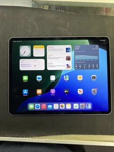 Solo WiFi Apple iPad Air 13" M3 128 GB Gris espacial MCNH4LL/AUsed Perfecto Estado - Imagen 1 de 3