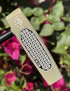 NEW! Black Gold Custom Fastback Studio Style "White Chain Link " Scotty Cameron - Picture 1 of 13