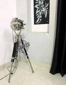 Vintage Nautical Design Spot-Light Floor Tripod Lamp Sea Searchlight Home Decor. - Picture 1 of 6